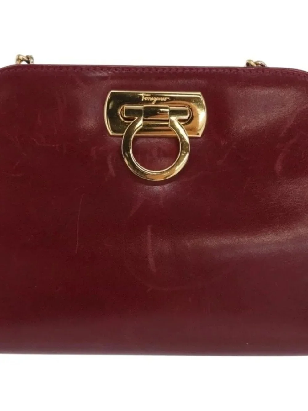 Salvatore Ferragamo Gancini Chain Shoulder Bag Leather Red Gold Auth 165934